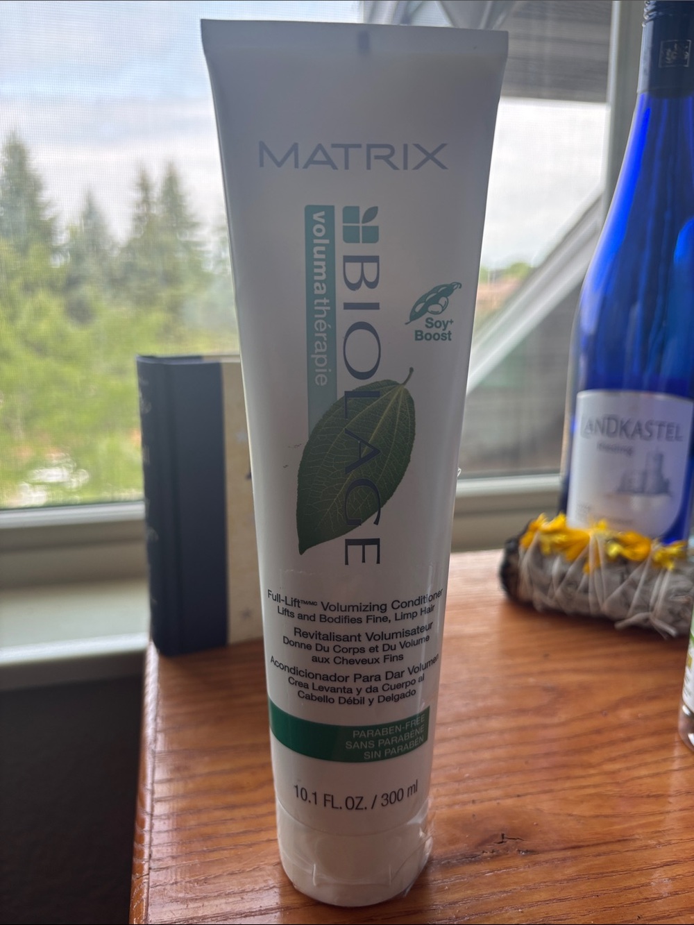 Matix Bio Volume Hair Conditioner White Green Tube